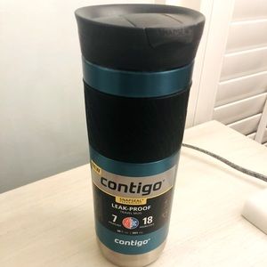 Contigo 20-ounce hot/cold travel mug.